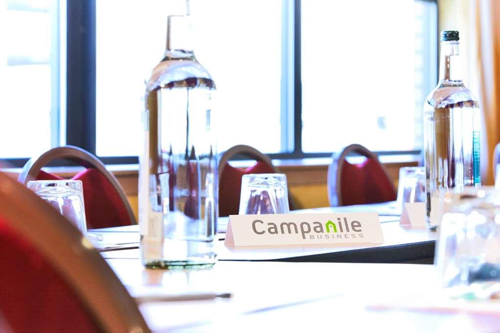Campanile Hotel & Restaurant 陆瓦尔登 设施 照片