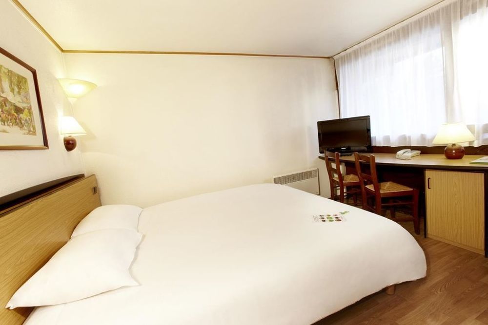 Campanile Hotel & Restaurant 陆瓦尔登 客房 照片