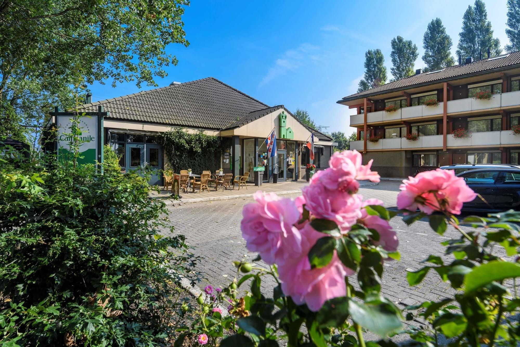 Campanile Hotel & Restaurant 陆瓦尔登 外观 照片