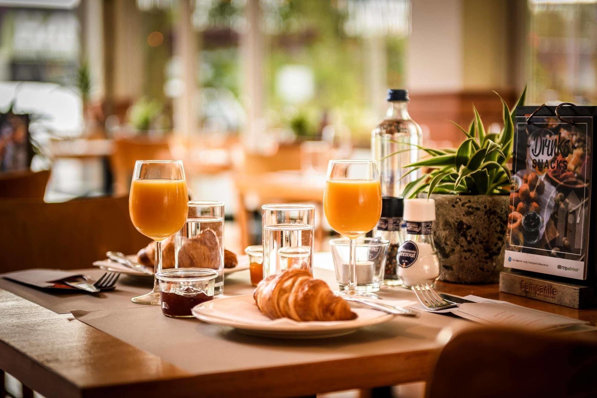 Campanile Hotel & Restaurant 陆瓦尔登 外观 照片
