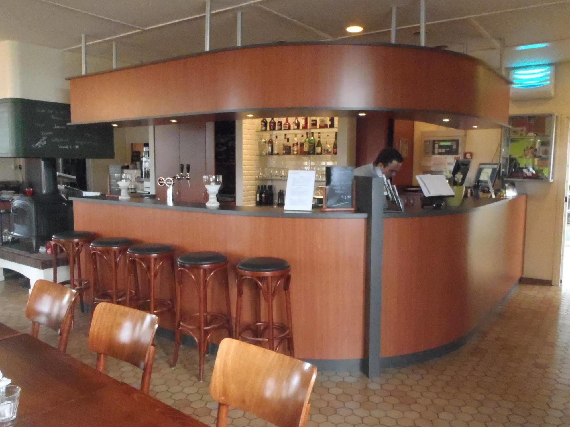 Campanile Hotel & Restaurant 陆瓦尔登 外观 照片