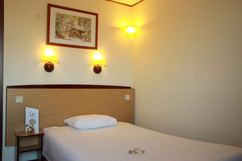 Campanile Hotel & Restaurant 陆瓦尔登 外观 照片